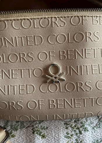 Beden camel Renk UNITED COLORS OF BENETTON krem renk bel çantası