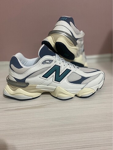 Newbalance 9060