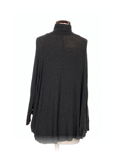 l Beden Zara Bluz %70 İndirimli.