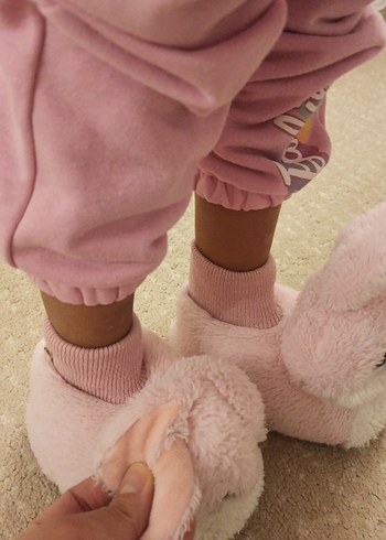 Kızlar İçin Pembe Peluş Tavşan Ev Terliği - Görsel 2