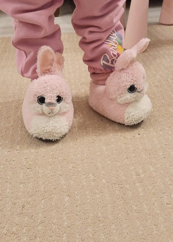 Kızlar İçin Pembe Peluş Tavşan Ev Terliği - Görsel 3