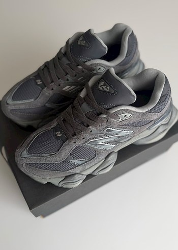 New Balance ürünü
