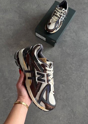 New Balance ürünü