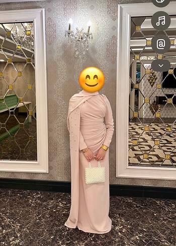 Tesettür abiye - Ana görsel