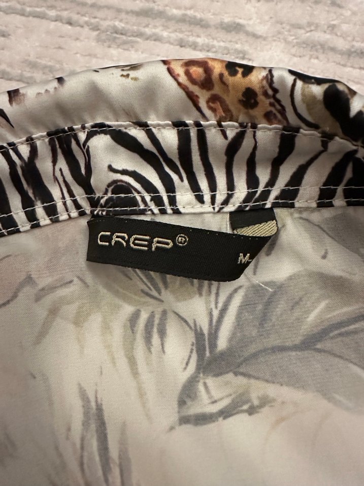 Desenli Kemerli Kısa Gömlek - Görsel 5