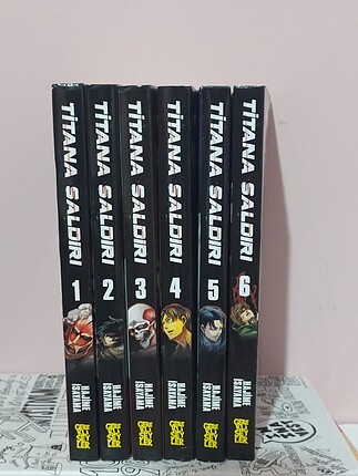 Attack On Titan / Shingeki No Kyojin manga serisi