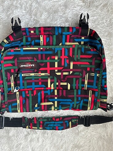 Eastpak orijinal çapraz çanta