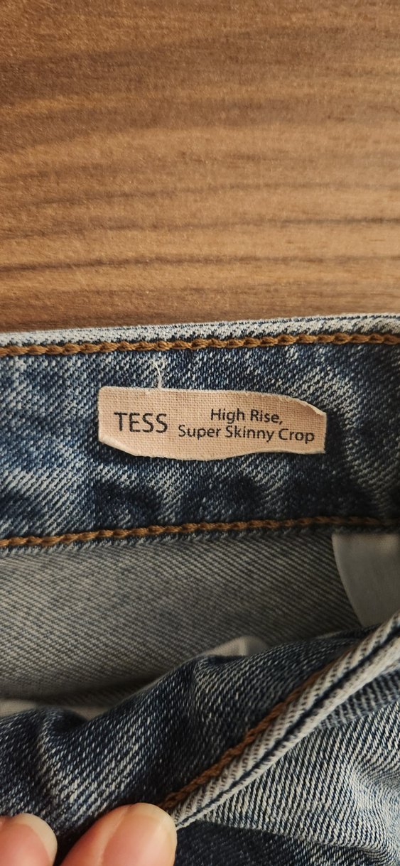 Mavi Çiçek Nakışlı Açık Mavi Denim Jean — görsel 8/10