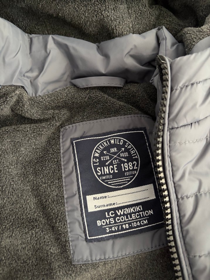 Kapüşonlu Erkek Çocuk Gri Mont - Görsel 2