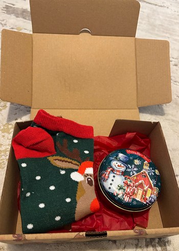 Renkli Yılbaşı Hediyesi Kutusu - Görsel 2