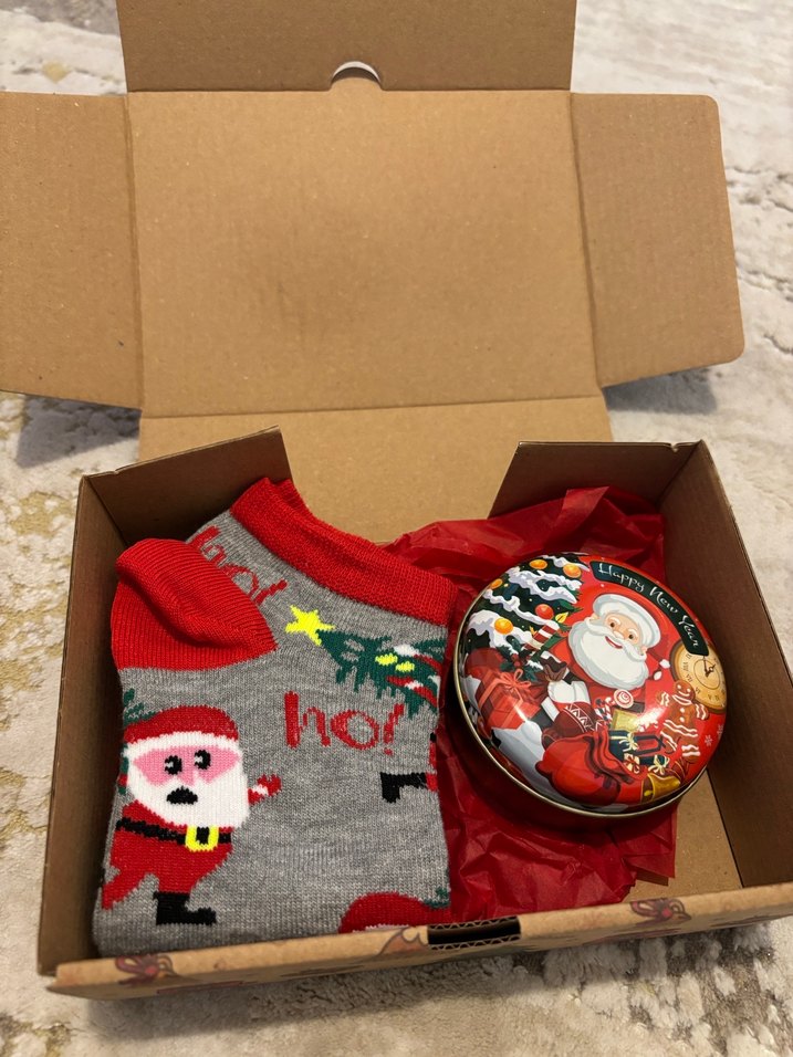 Renkli Yılbaşı Hediyesi Kutusu - Görsel 3