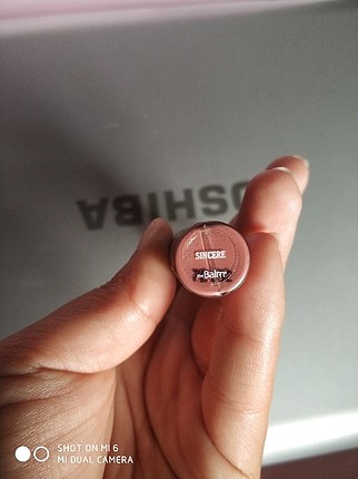 diğer Beden the balm mat ruj