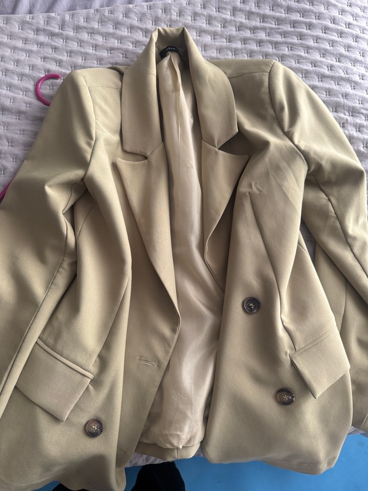 Bej Düğmeli Kadın Blazer Ceket - Görsel 3