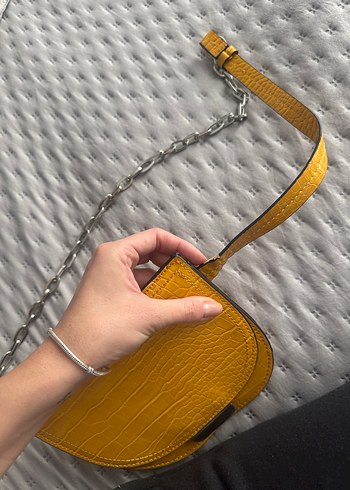 Sarı Kemerli Deri Kadın Çanta - Görsel 5