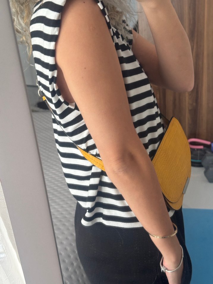 Sarı Kemerli Deri Kadın Çanta - Görsel 2