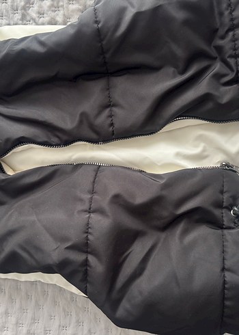 Siyah Yüksek Yakalı Fermuarlı Kadın Yelek - Görsel 2