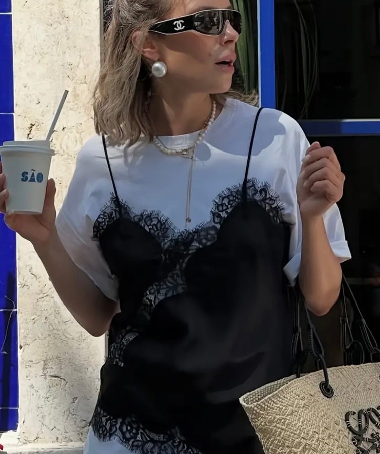 Dantel Detaylı Siyah V Yaka Kadın Atlet - Görsel 4