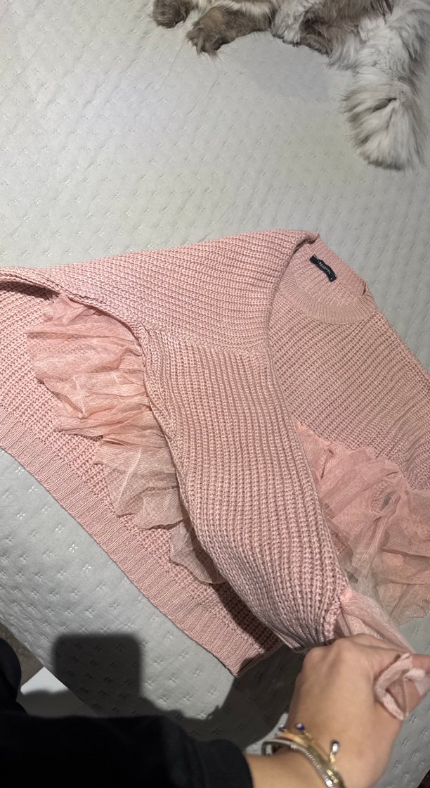 Pembe Ruffles Detaylı Triko Kadın Kazak - Görsel 4