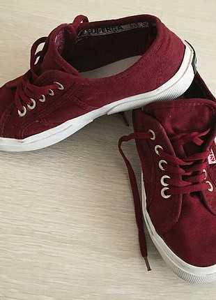 Converse yenidir.