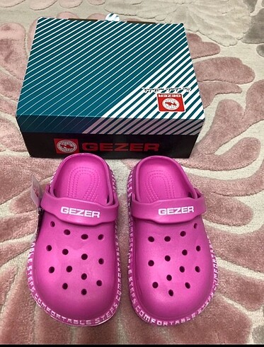Gezer GEZER 23/24 NUMARA ORJINAL SANDALET SIFIR