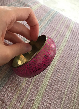 Pembe bilezik
