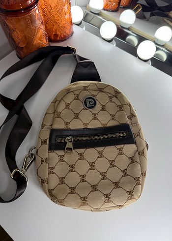 Pierre Cardin Bej Monogramli Mini Capraz Canta