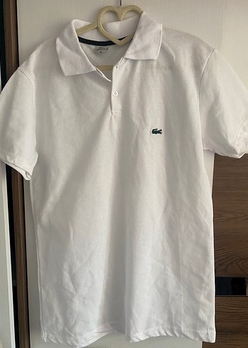 Lacoste ürünü