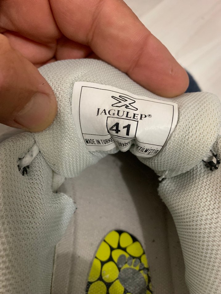 41 numara Adidas Beyaz-Siyah Spor Ayakkabı — görsel 3/5