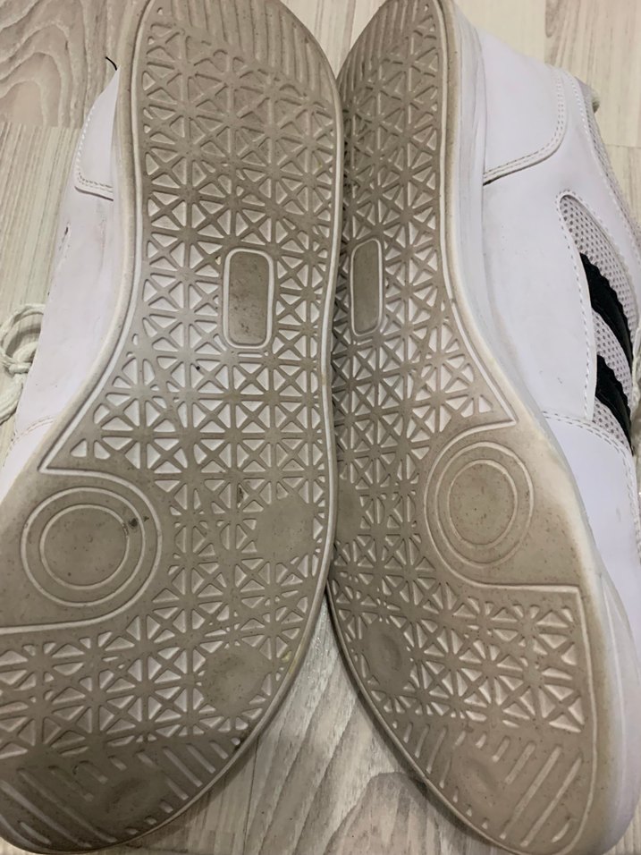 41 numara Adidas Beyaz-Siyah Spor Ayakkabı — görsel 5/5