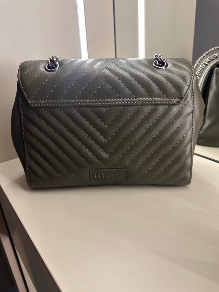 Gri Zincir Detaylı Deri Kadın Çanta - Görsel 2