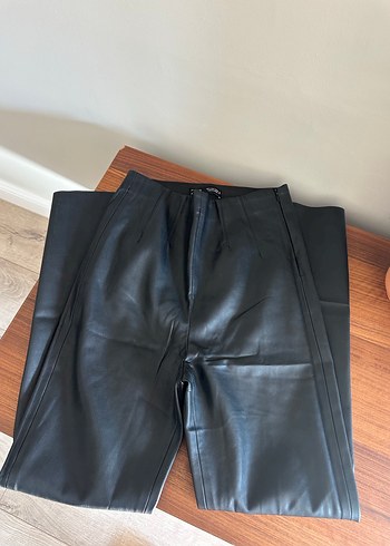 Deri Siyah Kadın Pantolon - Görsel 4