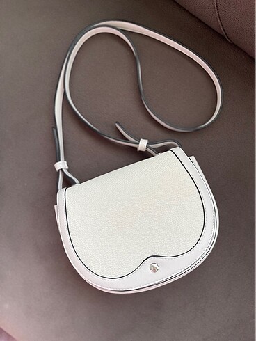 Stradivarius çanta