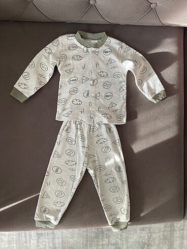 Erkek bebek ikili pijama takımı