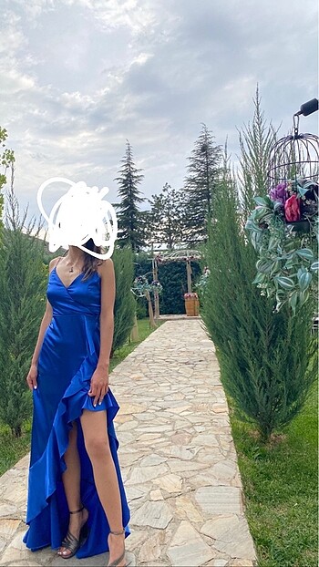 Saten elbise,1kez giyildi