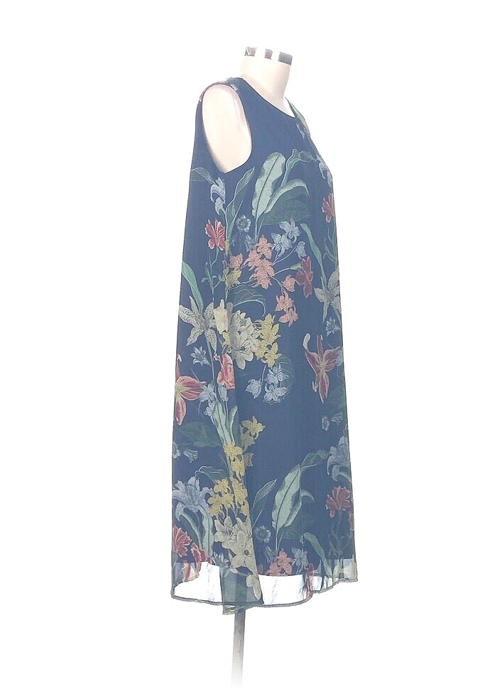 LC Waikiki Kısa Elbise %70 İndirimli. - Görsel 2