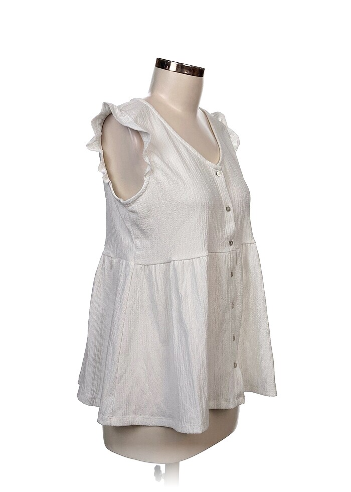 LC Waikiki Bluz %70 İndirimli. - Görsel 2