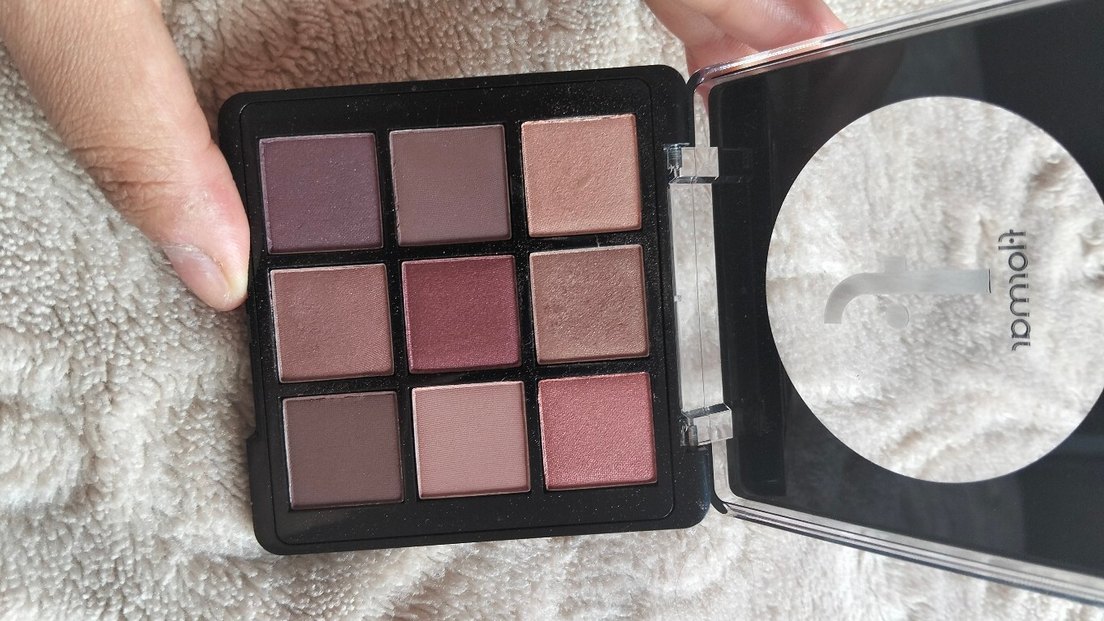 mat ve ışıltılı kremsi far paleti - Görsel 2