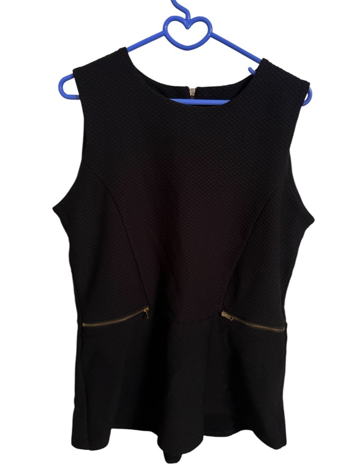 Siyah Fermuarlı Kolsuz Kadın Bluz - Görsel 2