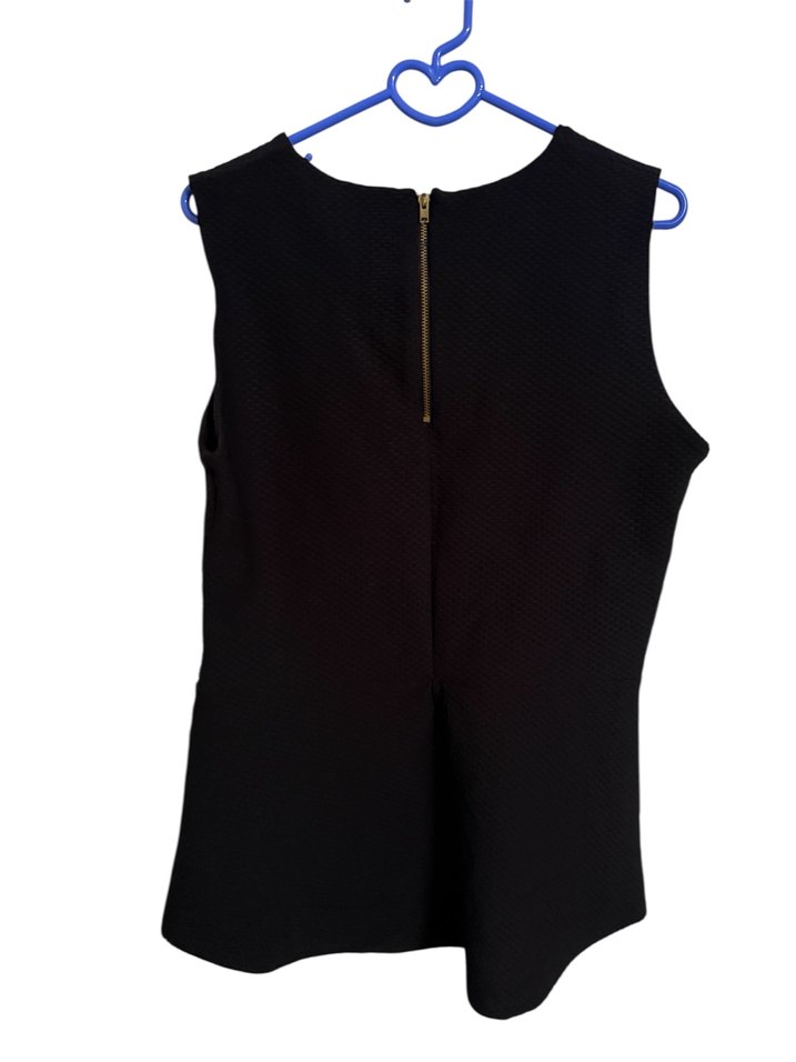 Siyah Fermuarlı Kolsuz Kadın Bluz - Görsel 3