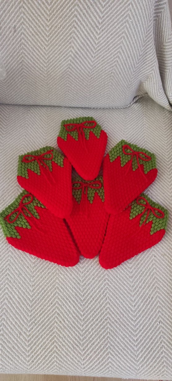 Kırmızı Renkli Banyo Süngeri - Görsel 3