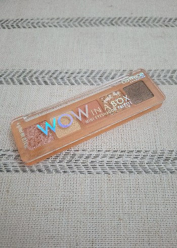 Catrice Catrice wow in a box far paleti
