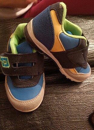 Bebek oropetik ayakkabı 