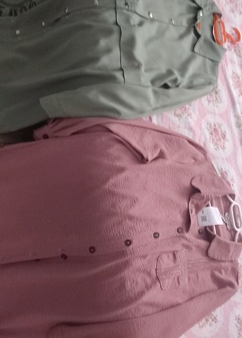 Trendyol & Milla Siklik Ve Rahatlik Pembe Ve Haki Uzun Kollu Gomlekler