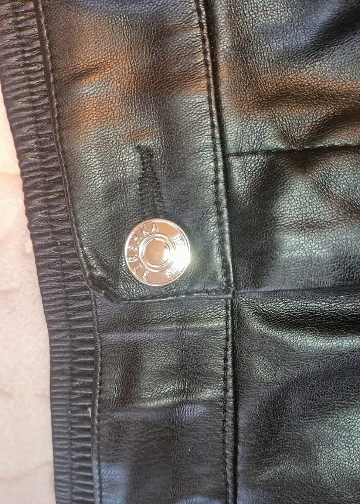 BERSHKA DERİ PANTOLON M BEDEN - Görsel 3