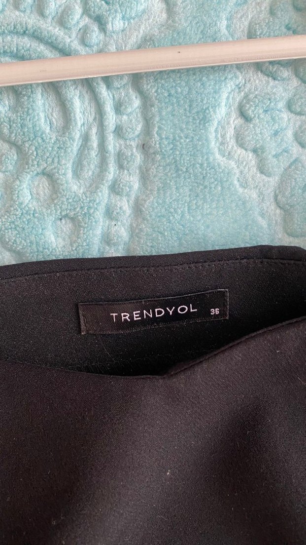 Siyah Drapeli Uzun Kollu Mini Bluz - Görsel 3