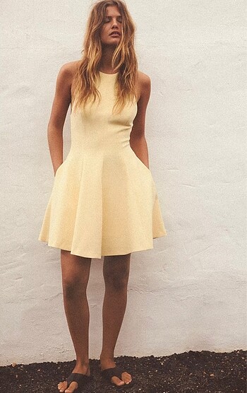 Zara butter yellow godeli halter yaka elbise