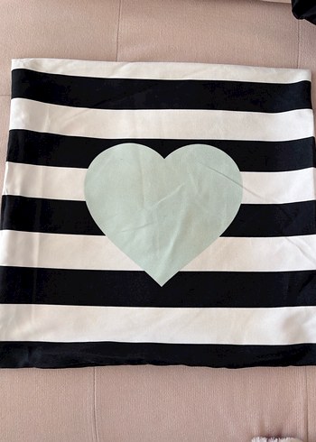 Pembe Kalp Desenli Modern Yastık Kılıfı 2li - Görsel 2