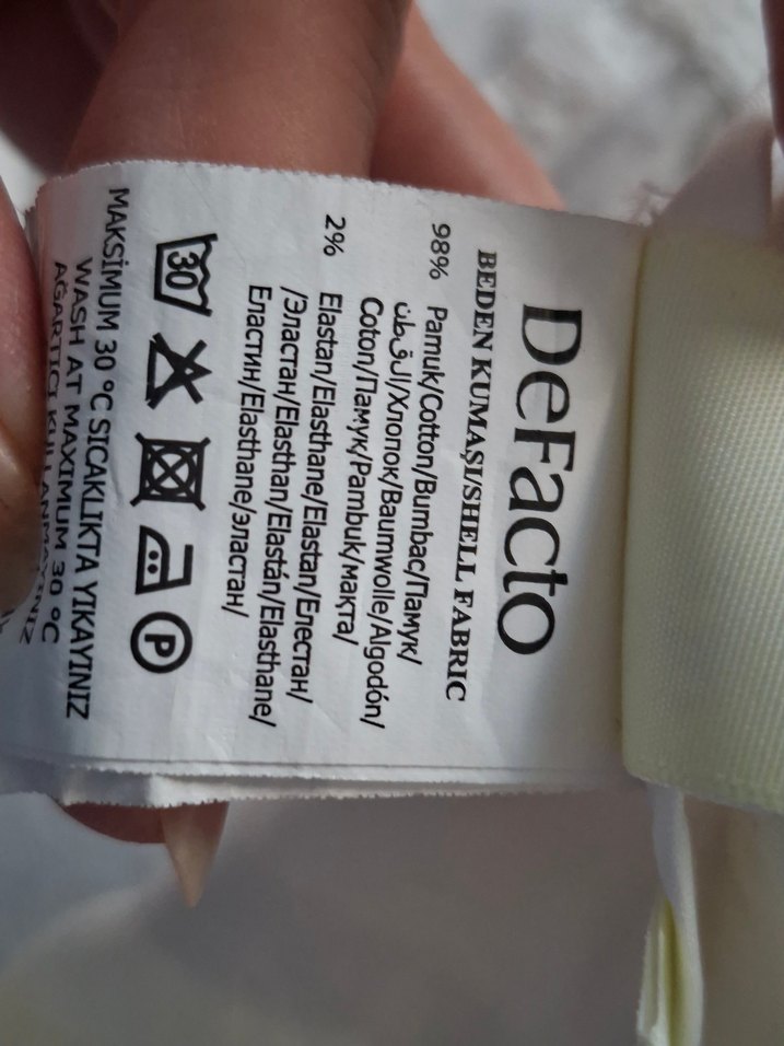defacto Şort — görsel 9/11