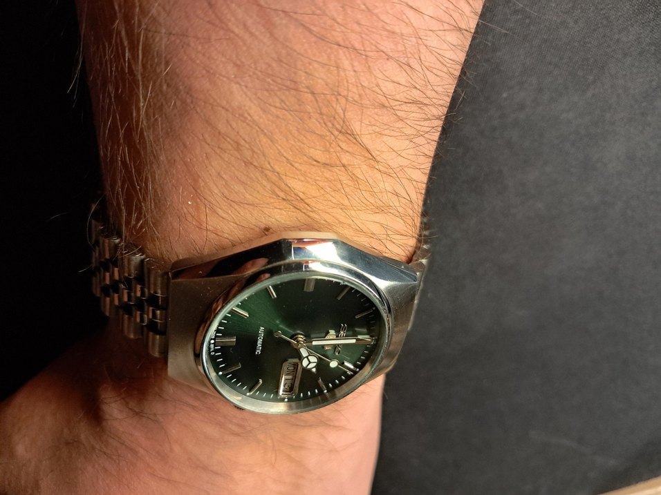 Koleksiyonluk Yeşil Kadran Seiko 5 Automatic 7009 Kalibre — görsel 5/12