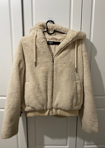 Zara Krem Pelus Kapusonlu Ceket